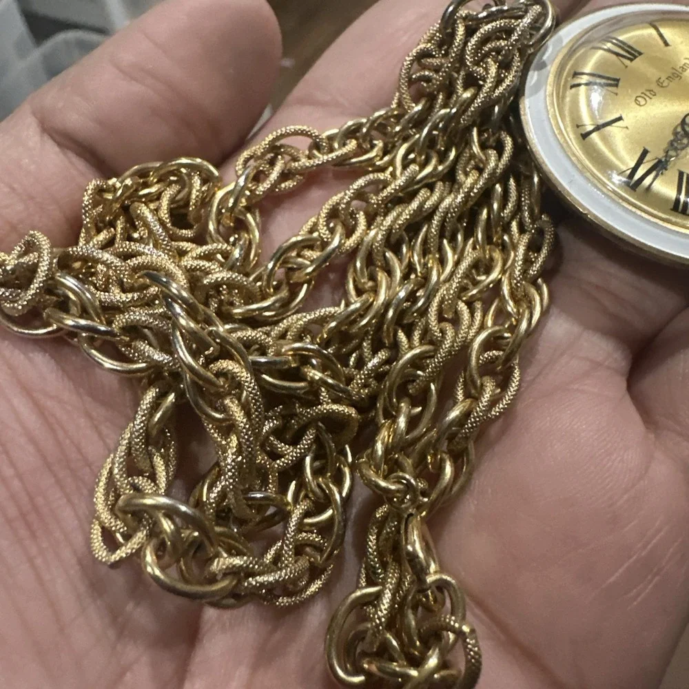 Working Vintage OLD ENGLAND Pocket Watch W/ Heavy Chain Manual Wind Swiss‎ Watch